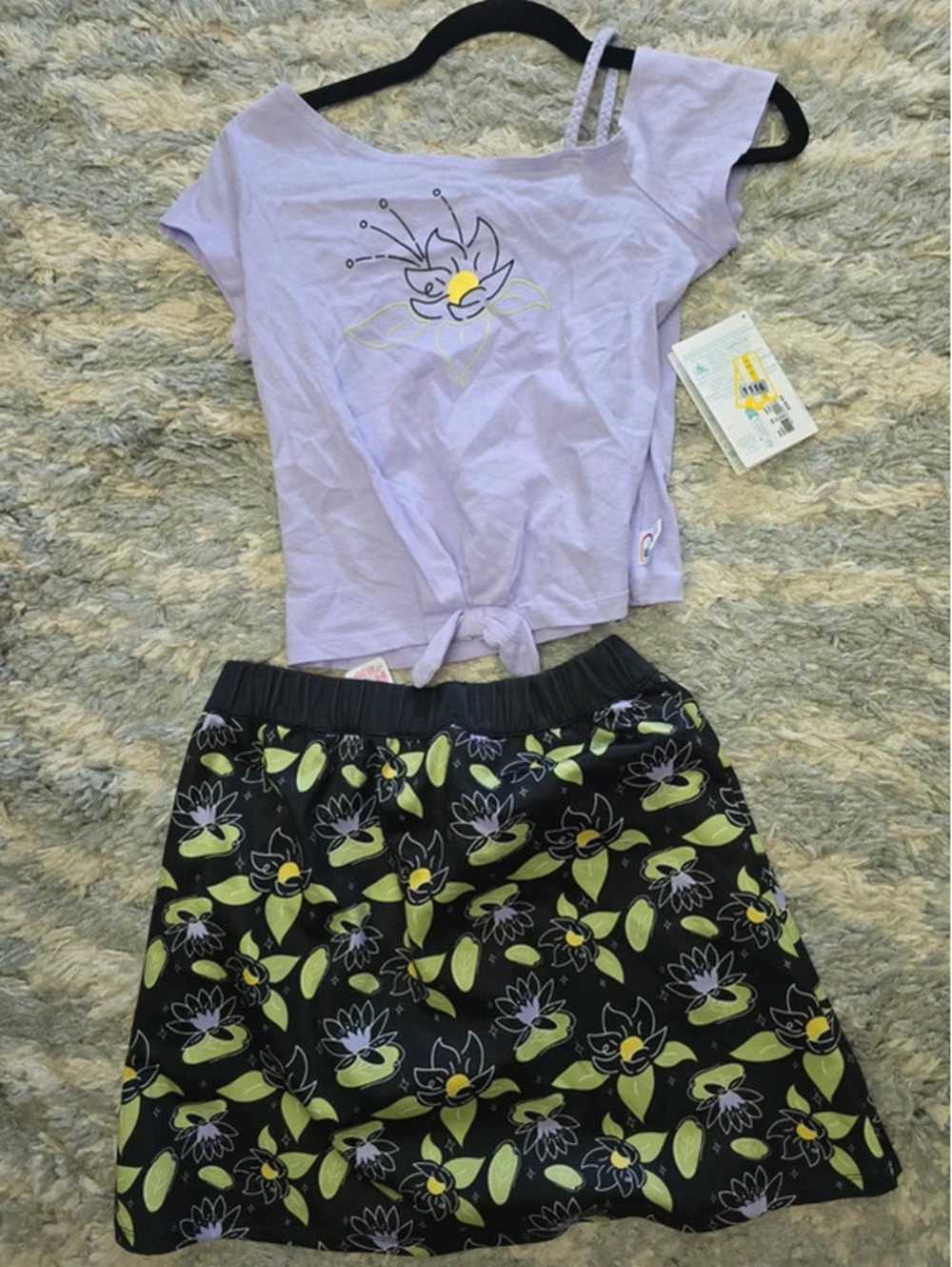 Size 13 brand new princess tiana dress from the disney store. Item 1116